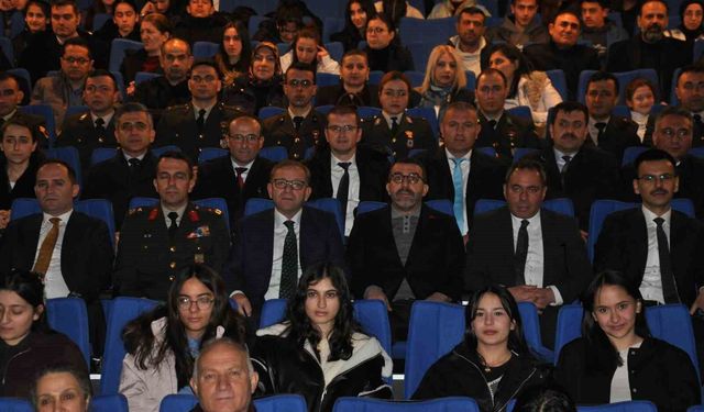 Kars'ta Çanakkale Zaferi'nin 111. yıldönümü kutlandı