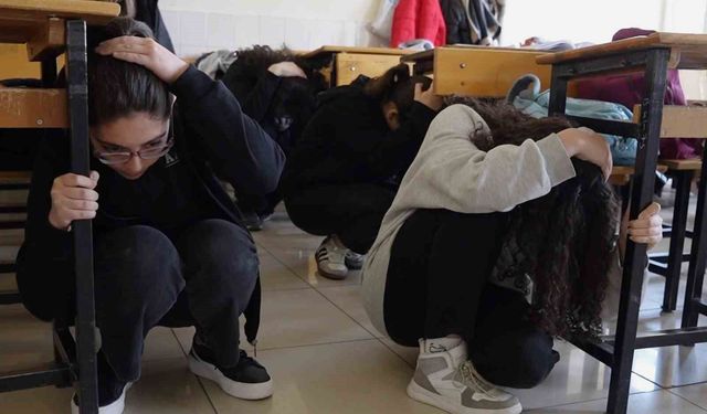 Kırıkkale'de okullarda deprem ve tahliye tatbikatı