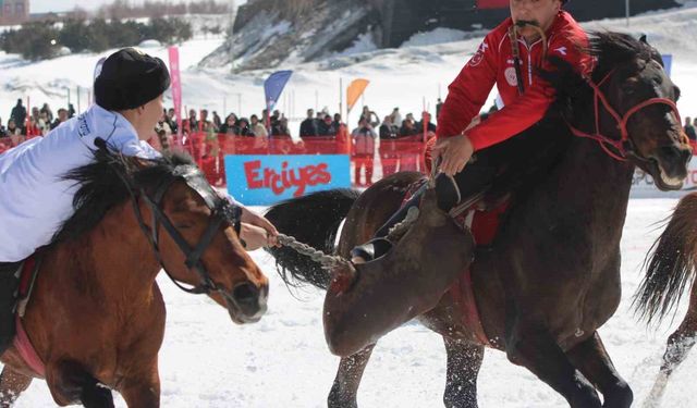 Kökbörü Oyunları Erciyes 2026 nefes kesti