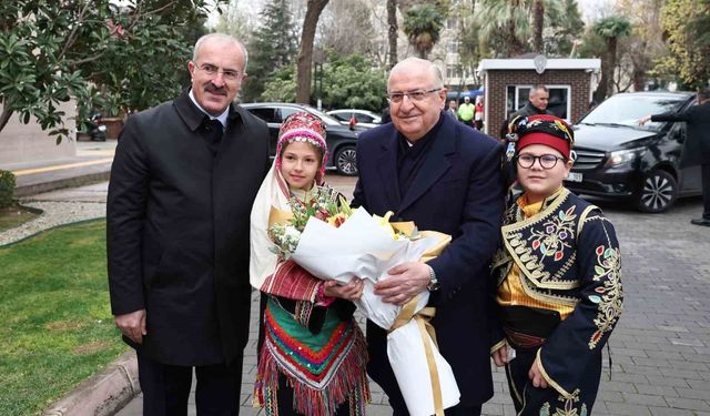 Milli Savunma Bakanı Yaşar Güler, Çanakkale Valiliğini ziyaret etti