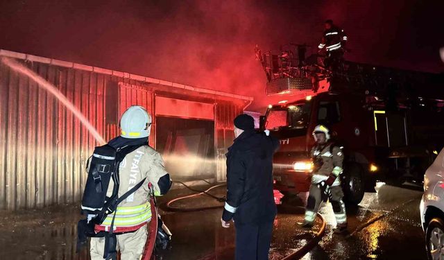 Mobilya atölyesinde yangın