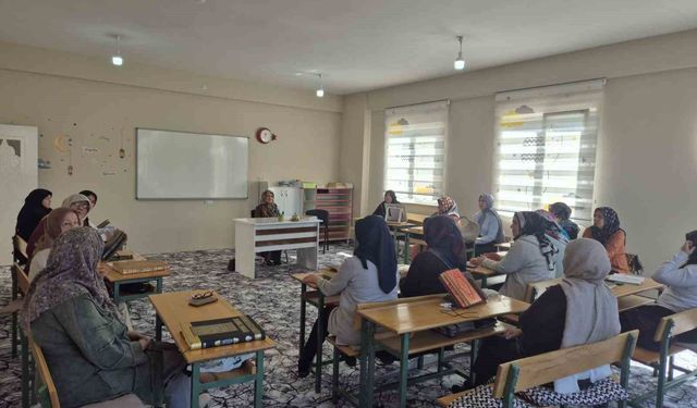 Müftülükten kadınlara yönelik sohbet programları