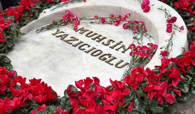 Muhsin Yazıcıoğlu, vefatının 17. yıldönümünde kabri başında anıldı