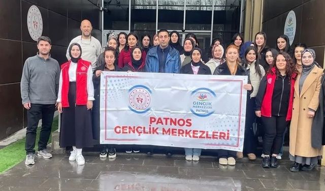 Patnos'ta öğrenciler Hasankeyf kampına gönderildi