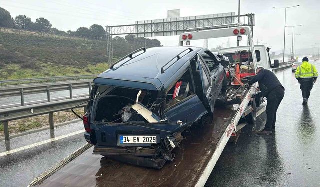 Sultangazi Cebeci Tüneli'nde art arda iki kaza: 9 yaralı