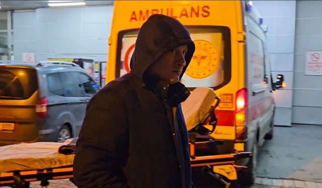 Uyuşturucu operasyonunda gözaltına alınan isimler sağlık kontrolünden geçirildi