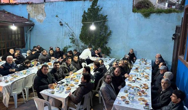 Vatan Sevdalıları Platformu iftar yemeğinde buluştu