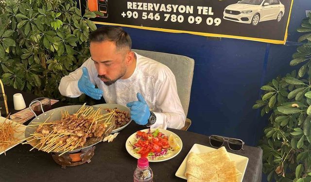 63 kilogram olarak başladığı ve 80 dakika süren yarışma sonunda 70 kilograma çıktı