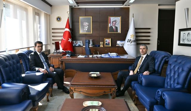 Afyonkarahisar Valisi Aktaş'tan Vali Kartal'a hayırlı olsun ziyareti