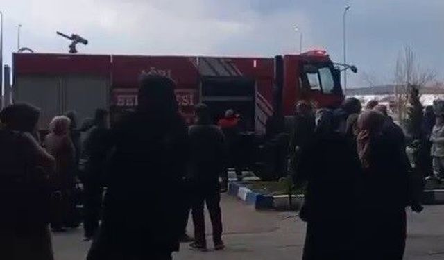 Ağrı'da hastanede yangın paniği