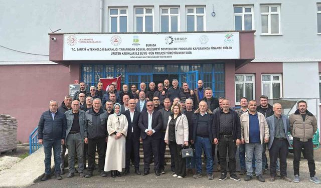 AK Parti Manyas ilçe teşkilatı muhtarlarla istişare toplantısı yaptı