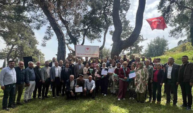 Aksu'da 19'u kadın 47 kursiyere 'Sürü Yönetimi Elemanı' sertifikası verildi