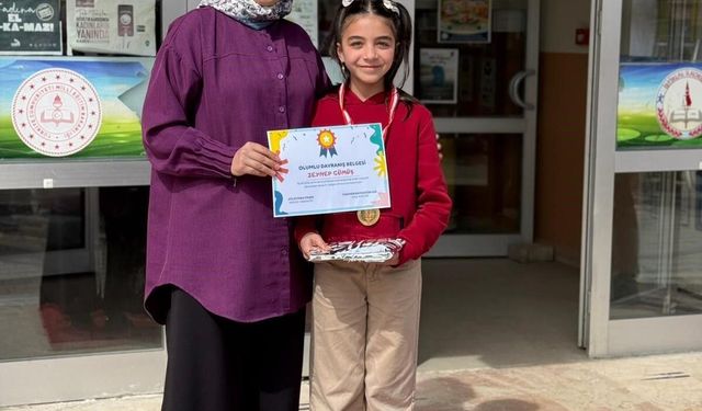 Altıntaş'ta minik öğrencinin çevre duyarlılığı