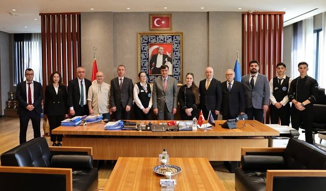 Başkan Kahveci: 'Kentin turizm değerleri daha etkin değerlendirilmeli'