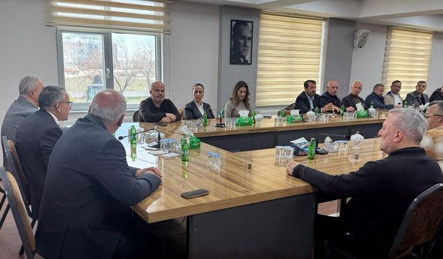 Başkan Memet Aslan sanayicilerle bir araya geldi