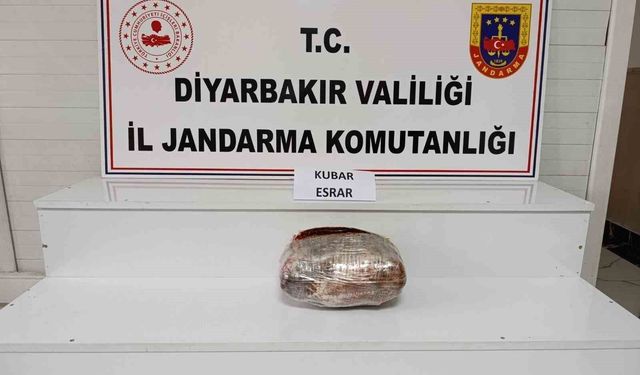 Diyarbakır'da 14 buçuk kilo uyuşturucu ele geçirildi