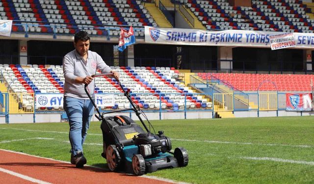 Dr. Necmettin Şeyhoğlu Stadyumu'nda bakım çalışması başlatıldı
