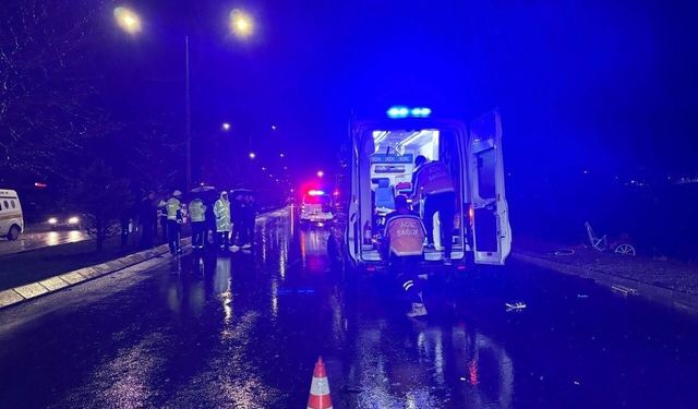 Erzincan'da bisiklet sürücüsü trafik kazasında hayatını kaybetti
