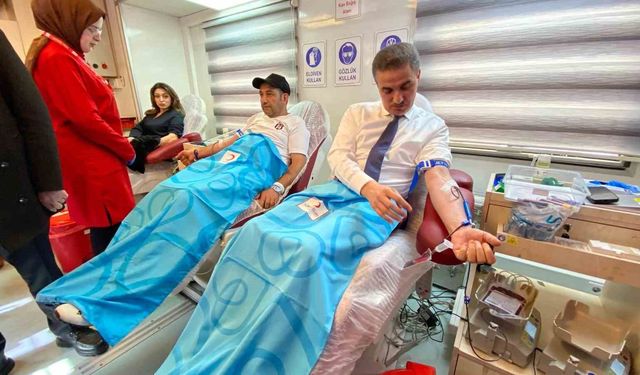 Erzurum'da 'Kan Bağışı Hayat Kurtarır' kampanyasına yoğun katılım