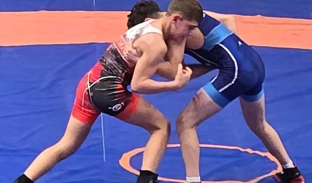 Eskişehirli genç güreşçi Türkiye'yi temsil etmeye hazırlanıyor