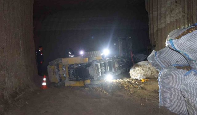 Forkliftin altında kalan işçi hayatını kaybetti