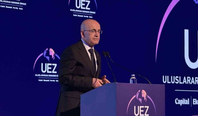 Hazine ve Maliye Bakanı Şimşek: 'Vatandaşlarımızın yastık altında 640 milyar doları olduğu tahmin ediliyor'