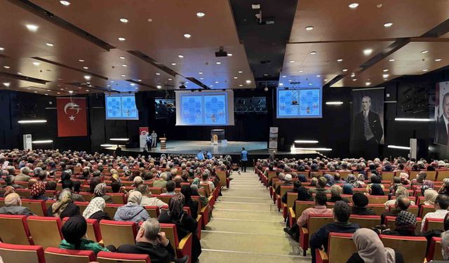 Kayseri'de bin 771 hacı adayına eğitim semineri verildi