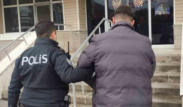 Kırıkkale'de aranan 2 hükümlü yakalandı