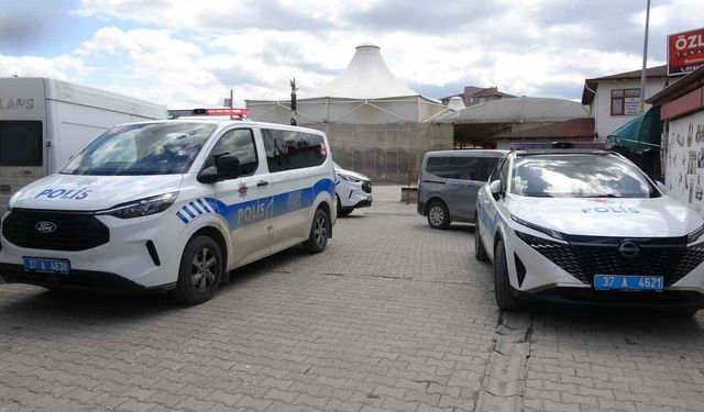Komşular ihbarda bulundu, polis çilingirle kapıyı açtı: Günlerdir kayıp olan adam ölü bulundu
