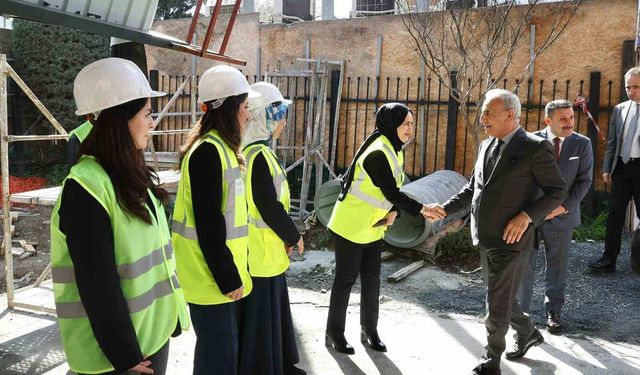 Küçükçekmece Belediye Başkanı Çebi, ilçedeki yatırımları yerinde inceledi