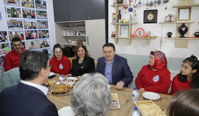 Kütahya'da 'Farklı değil, birlikte' projesi hayata geçirildi