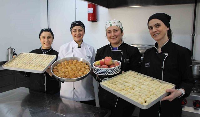 Misket elma tadında baklava