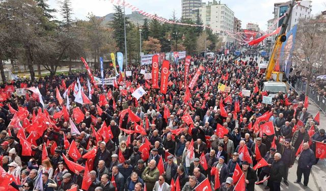Özgür Özel'in Nevşehir mitingine pankart damga vurdu