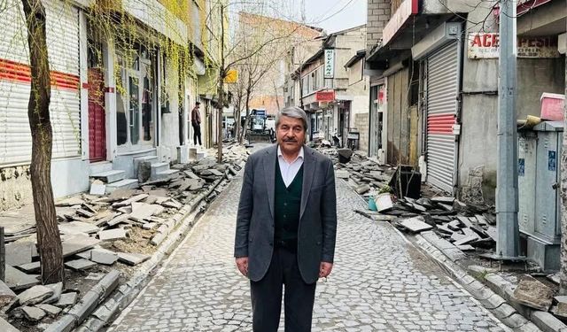 Patnos'ta yol sezonu başladı: İnönü Mahallesi'nde çalışmalar start aldı