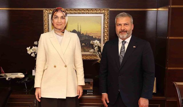 Rektör Adıgüzel'den Bakan Yardımcısı Kübra Güran Yiğitbaşı'na ziyaret