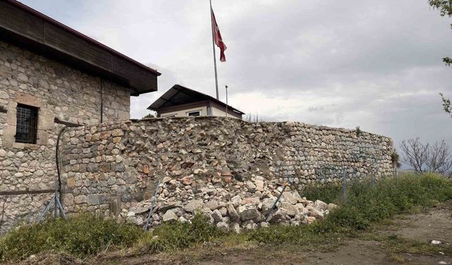 Roma İmparatoru Sezar'ın 'Geldim, gördüm, yendim' dediği kale surlarında çökme yaşandı