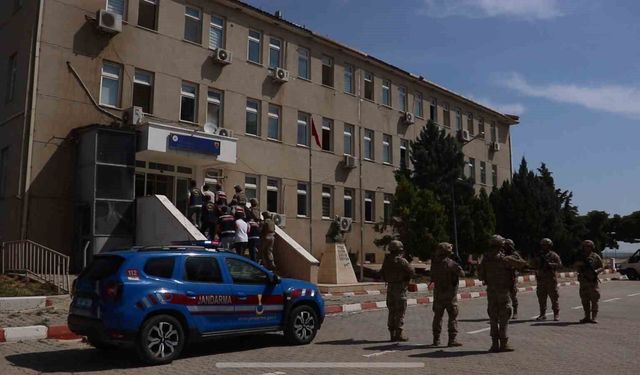 Şanlıurfa'da göçmen kaçakçılığı operasyonu: 18 tutuklama