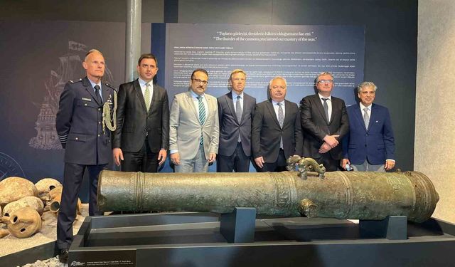 Söküme gelen gemiden 17. yüzyıla ait bronz top çıktı