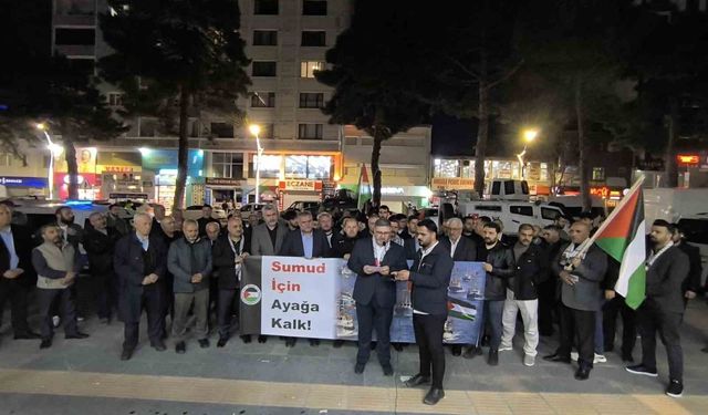 Tatvan'da Sumud Filosu'na destek eylemi