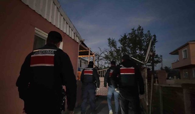 Tekirdağ merkezli uyuşturucu operasyonunda 8 tutuklama