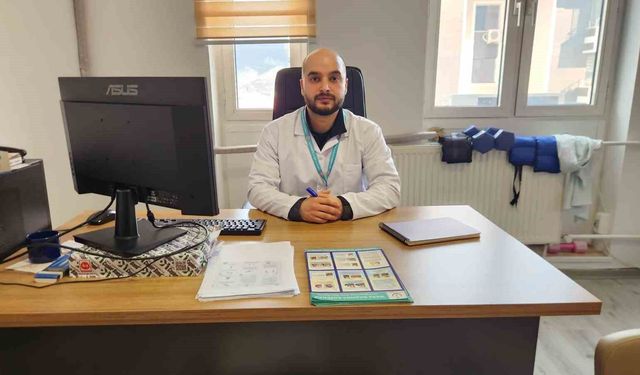 Teknoloji kullanımı artıyor, omurga rahatsızlıkları genç yaşlara iniyor