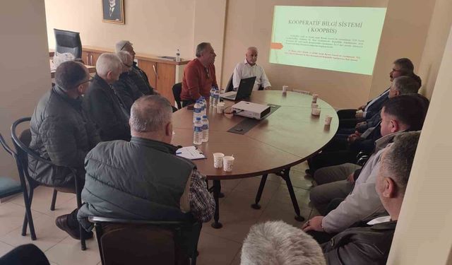 Uşak'ta kooperatiflere yönelik KOPBİS bilgilendirme toplantısı düzenlendi