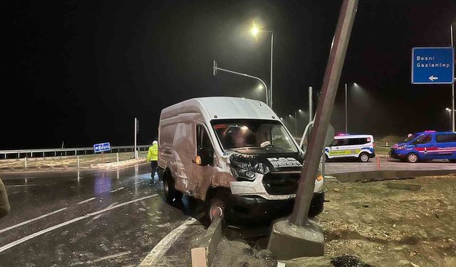 Zincirleme kazada 4 kişi yaralandı