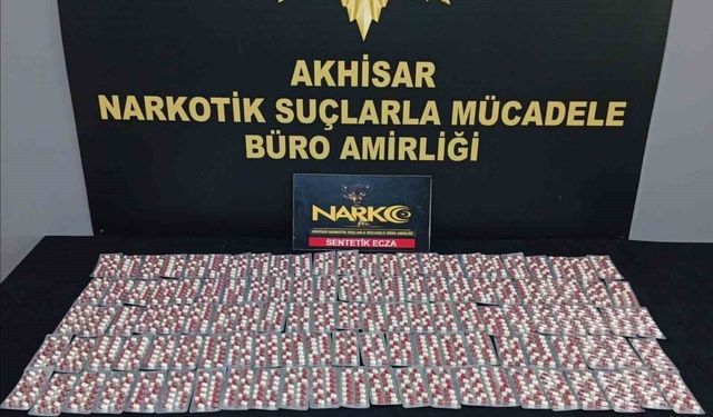 Akhisar'da bin 666 sentetik hap ele geçirildi