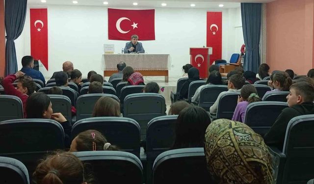 Arpalı'da sporun eğitimdeki yeri anlatıldı