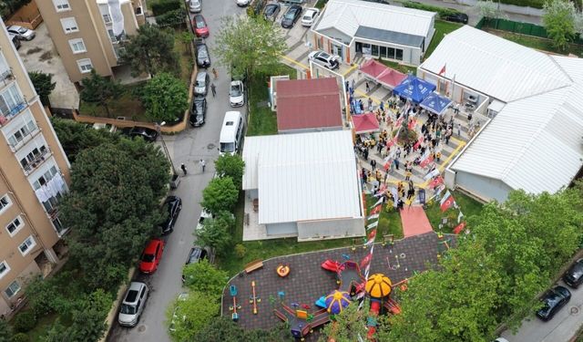 Ataşehir'de 'Engelsiz Yaşam Parkı' açıldı