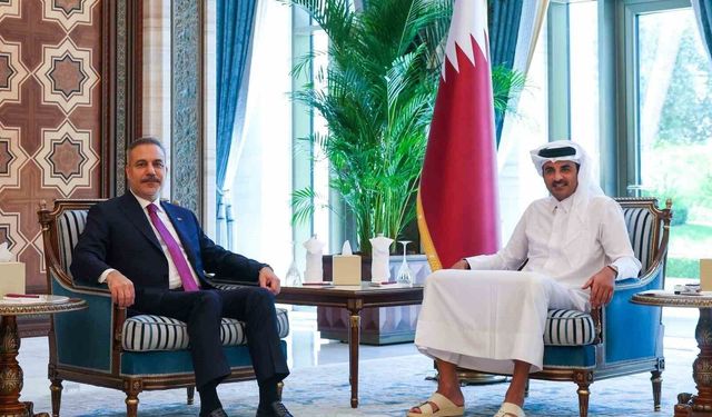 Bakan Fidan, Katar Emiri Şeyh Tamim bin Hamad Al Thani tarafından kabul edildi