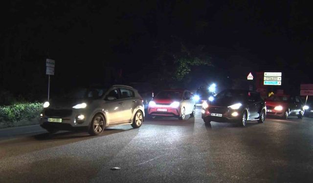 Belgrad Ormanı'nda bayram yoğunluğu: Vatandaşlar kontak kapattı