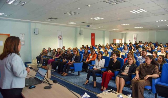 BŞEÜ'de 'Hemşirelik Haftası' coşkusu