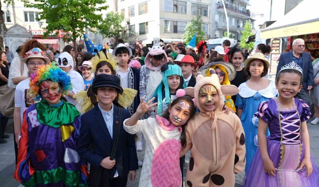 Büyükçekmece'de Tiyatro Festivali coşkusu başladı